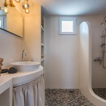 Totally Sea View House